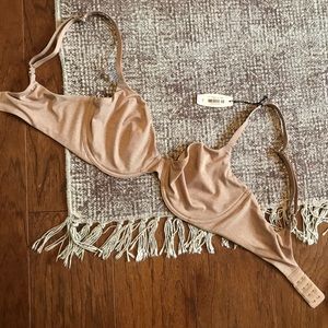NWT!! Victoria Secret Bra